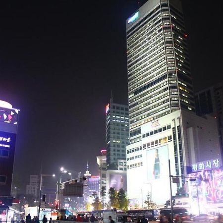 Plan A Hostel Seoul Exteriör bild