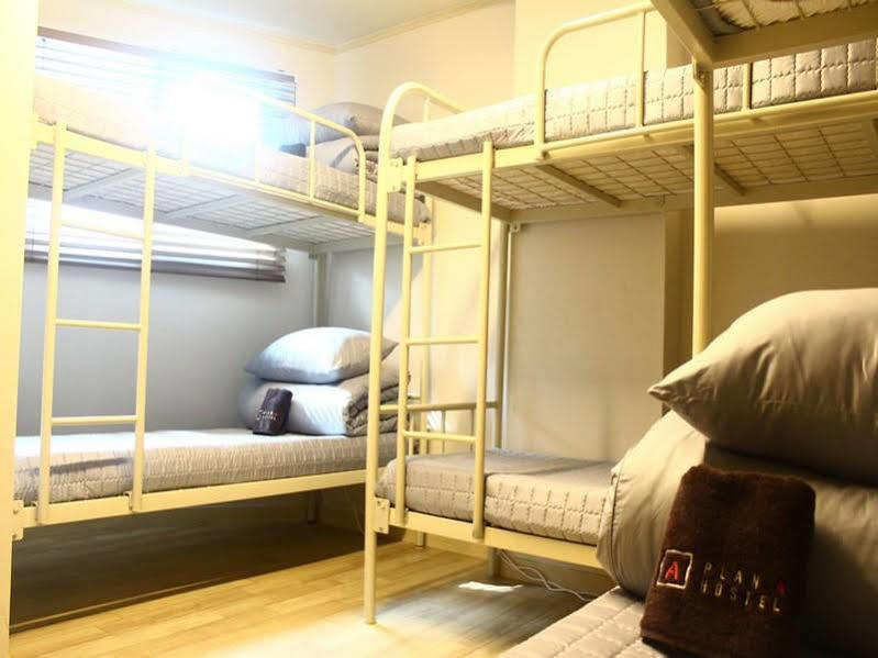 Plan A Hostel Seoul Exteriör bild
