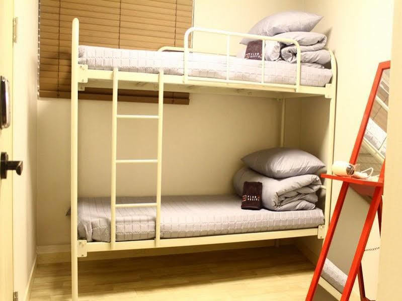 Plan A Hostel Seoul Exteriör bild
