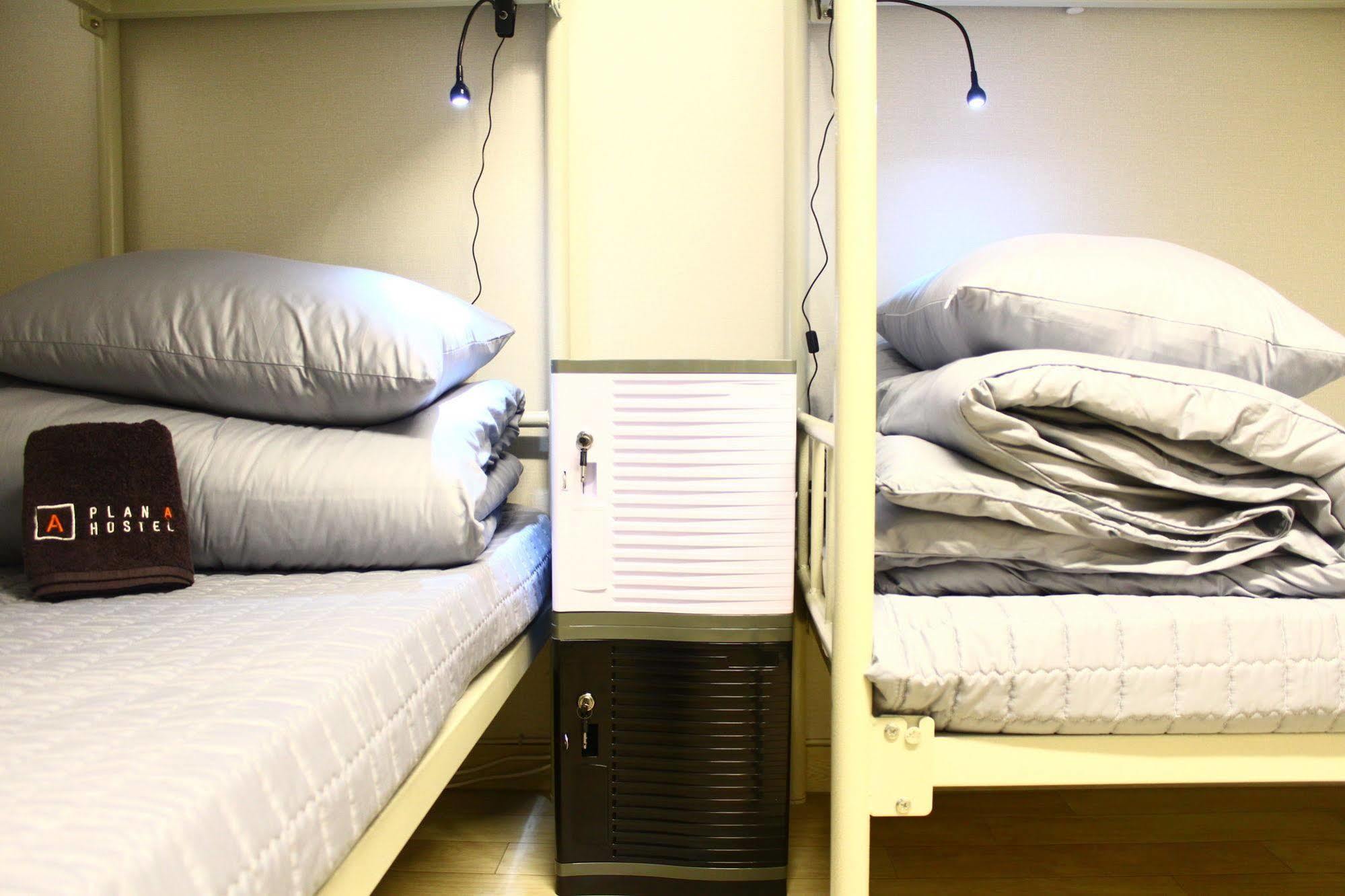 Plan A Hostel Seoul Exteriör bild